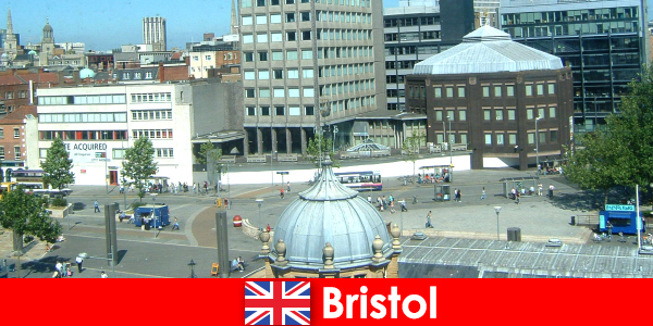 Αξιοθέατα στην πόλη του Μπρίστολ στην Αγγλία για ταξιδιώτες
