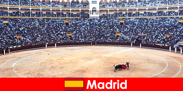 Παραδοσιακά φεστιβάλ στη Μαδρίτη καταπλήξει κάθε ξένο