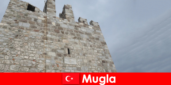 Ταξίδι περιπέτειας στις κατεστραμμένες πόλεις μούγλα στην Τουρκία