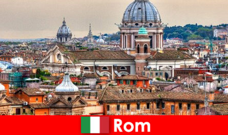 Ρώμη Κοσμοπολίτικη πόλη με πολλές εκκλησίες και παρεκκλήσια ένα σημείο επαφής για τους αλλοδαπούς