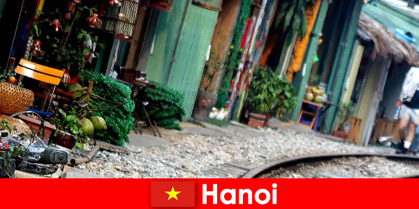 Το Ανόι είναι η συναρπαστική πρωτεύουσα του Βιετνάμ με στενά δρομάκια και τραμ