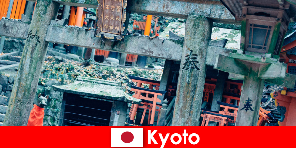 Οι ιαπωνικές αρχιτεκτονικές του Κιότο της προπολεμικής περιόδου θαυμάζονται πάντα από τους ξένους