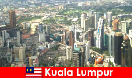Κουάλα Λουμπούρ στη Μαλαισία Ασία εραστές έρχονται εδώ ξανά και ξανά