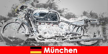 Motorwelt στο Μόναχο Γερμανία για να θαυμάσετε και να αγγίξετε για τουρίστες από όλο τον κόσμο