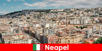 Συστάσεις και πληροφορίες για τη Νάπολη Η παράκτια πόλη της Ιταλίας