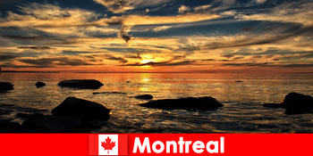 Παραλία θάλασσα και πολλή φύση εμπειρία τουρίστες στο Μόντρεαλ Καναδάς