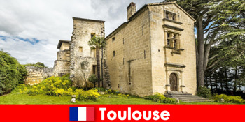 Ιστορία και νεωτερικότητα βιώνουν οι παραθεριστές στην Τουλούζη της Γαλλίας